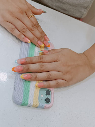 Pastel rainbow French