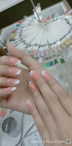 Peach and white accents