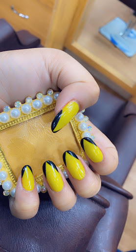 Yellow French tips