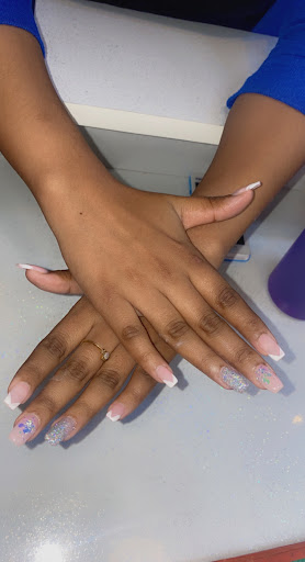 Acrylic extensions at Rewind Looks