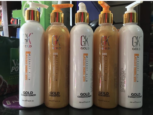 Keratin treatment (GK Gold) at Rewind Looks
